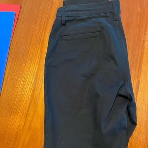 Taylor Stitch 32x30 Charcoal Chinos